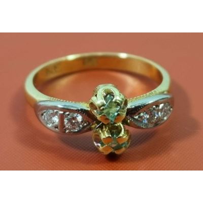 Pierścionek ze szmaragdami i brylantami pr750 3,84g + certyf