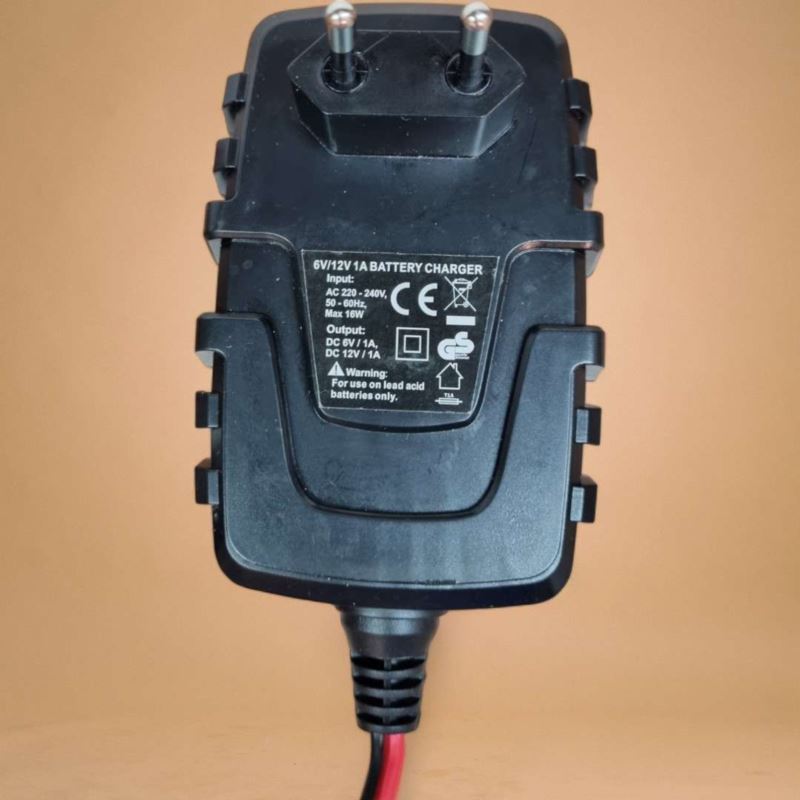 Ładowarka akumulatorowa Unit 6V 12V 20Ah AA0009