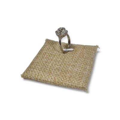 Pierścionek cert (wycena 2600) p 750  waga (g): 4,21