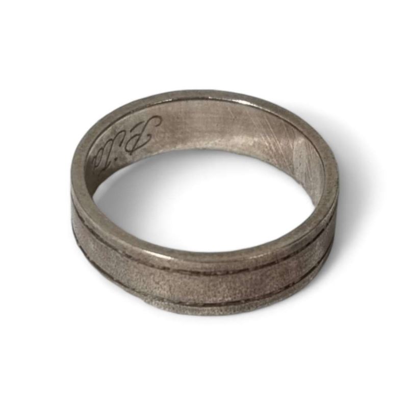 Obrączka z grawerem dwie linie r.14 3,19g 925
