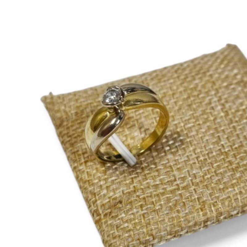 Pierścionek cert. wycena 6100 p 750 waga (g): 6,34