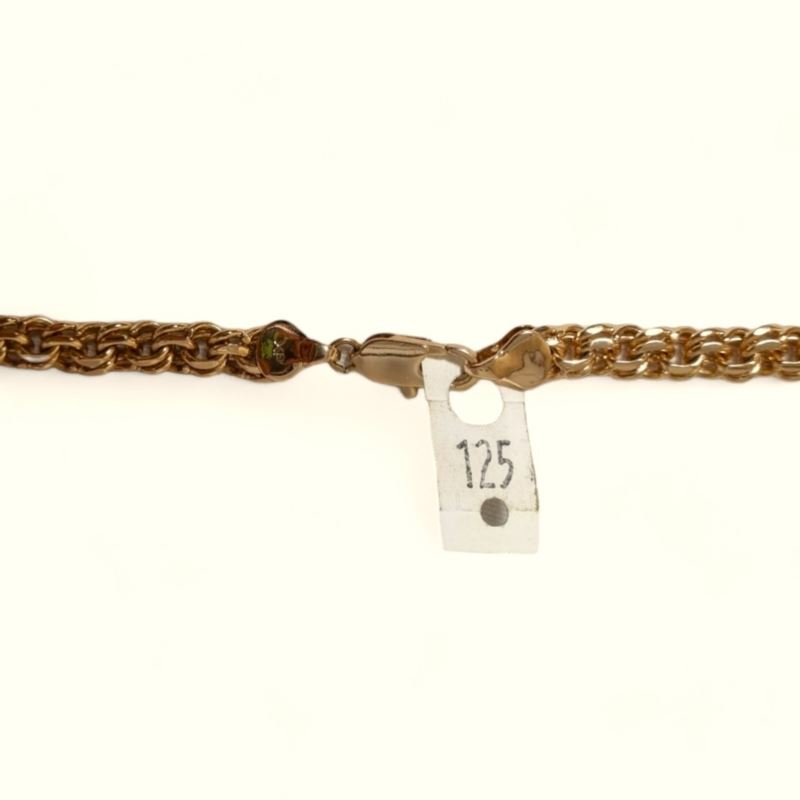 Łańcuch koloru złotego