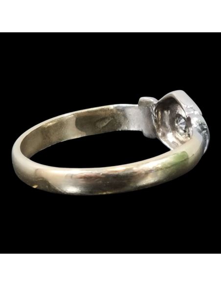 Złoty pierścionek z oczkiem 2.22g pr.585 r.13