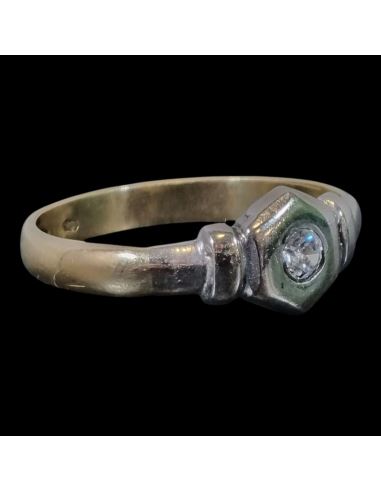 Złoty pierścionek z oczkiem 2.22g pr.585 r.13