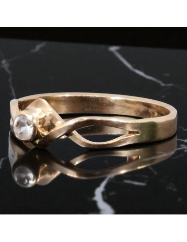 Pierścionek Przeplatane Oczko 1,80g pr.585 r.14