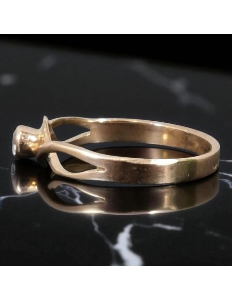 Pierścionek Przeplatane Oczko 1,80g pr.585 r.14