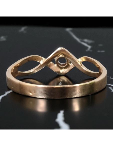 Pierścionek Przeplatane Oczko 1,80g pr.585 r.14