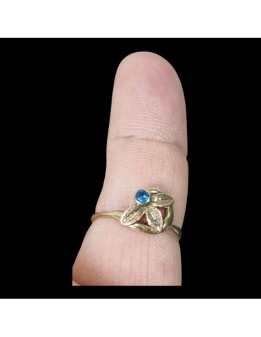 Pierścionek z nieb. kamyczkiem 1,52g pr.585 r.16