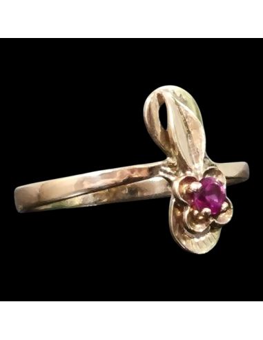 Pierścionek Róż. Kamień 1,71g pr.585 r.16