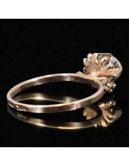 Złoty pierścionek z oczkiem 2,49g pr.585 r.16