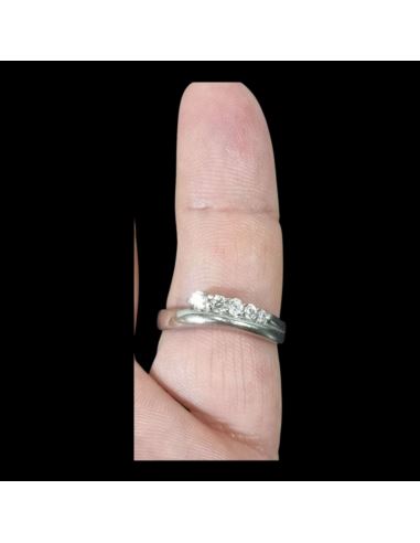 Pierscionek Białe Złoto p585 4,44g r18