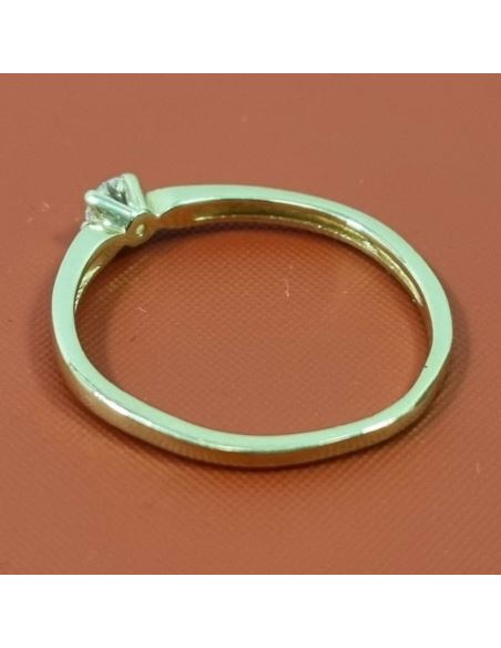 Pierścionek z brylantem 585 0,08 ct1,1g + certyfik(1100zł)