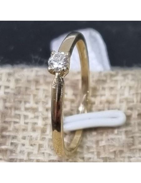 Pierścionek z brylantem 585 0,08 ct1,1g + certyfik(1100zł)