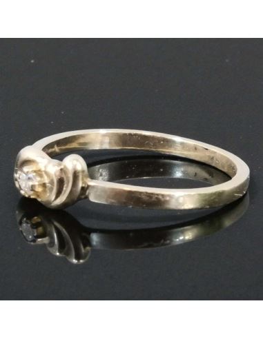 Pierścionek "Bypass" z oczkiem 1,64g pr.585 r.12