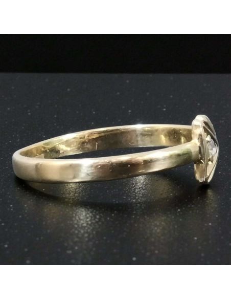 Pierścionek z Trójkątem 1,38g pr.585 r.13
