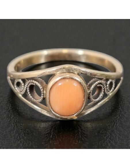 Pierścionek z Jasnym Koralem 2,12g pr.585 r.11