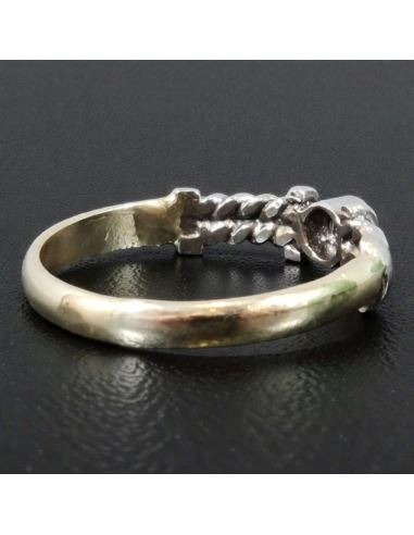 Pierścionek z Białym Złotem 2,24g pr.585 r.16