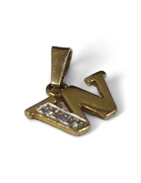 Zawieszka "W" 585 0,64g