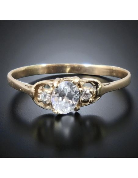 Pierścionek z Trzema Cyrkoniami 1.22g pr.585 r.18