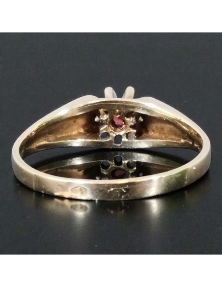 Pierścionek z Rubinem 2,54g pr.585 r.16