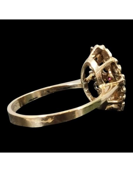 Pierścionek Drobne Czerwone Oczko 3,41g 750 r.17