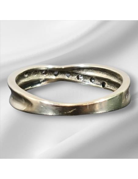 Pierścionek 8 Cyrkonii 2,47g pr.585 r.15