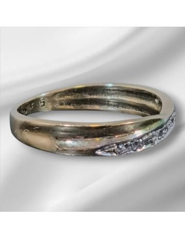 Pierścionek 8 Cyrkonii 2,47g pr.585 r.15