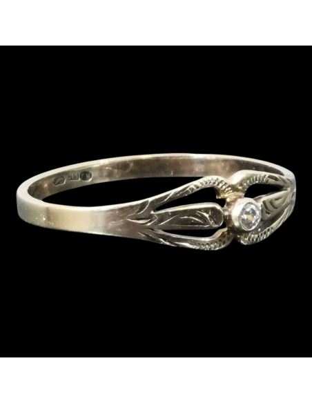 Złoty pierścionek 1.24g pr.585 r.15