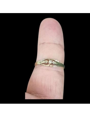 Złoty pierścionek 1.24g pr.585 r.15