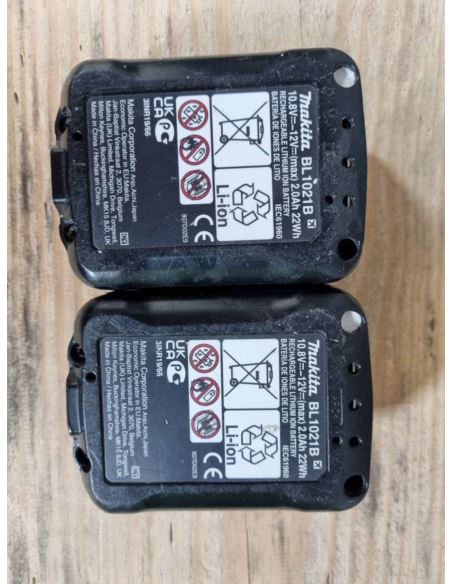 Zakrętarka Makita DF032D 3xaku 2 Ah + ładowarka