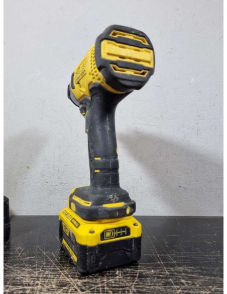 Stanley Fatmax SFMCF800 +2aku + ładowarka