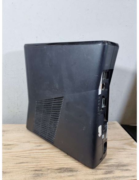 Konsola Microsoft Xbox 360 Slim 250 GB + Kinect + 1x pad