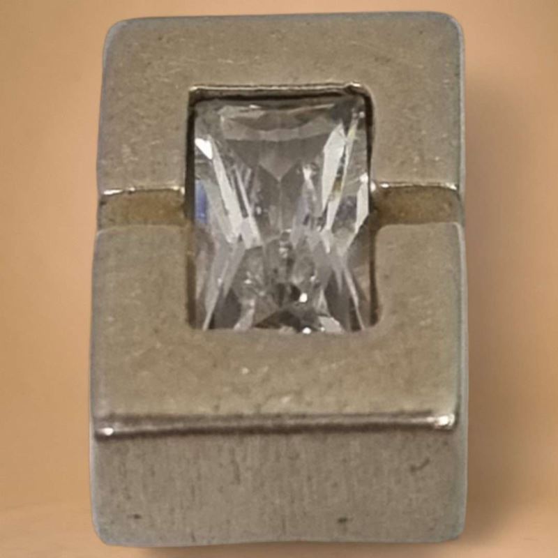 Zawieszka cyrkonia p 925 waga(g): 3,08